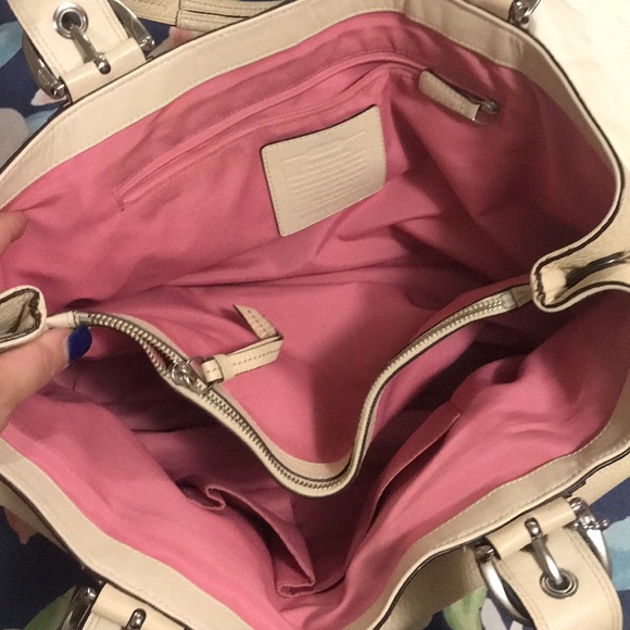 Coach purse - Picture 6 of 7